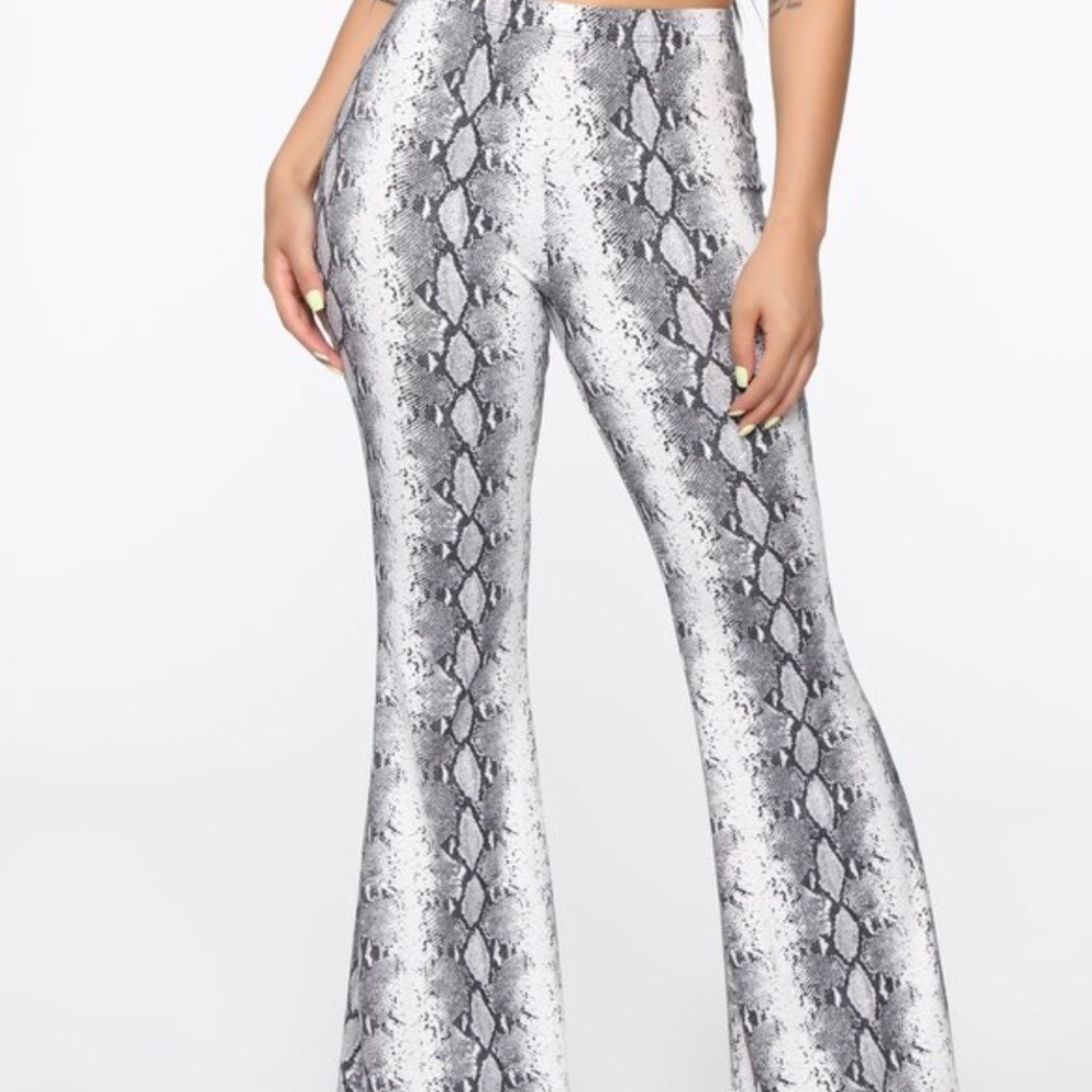 NEVER WORN Grey Flare Snake Pants